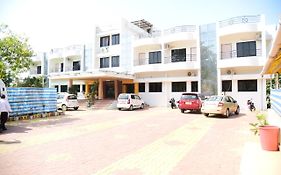 River Touch Resort Silvassa